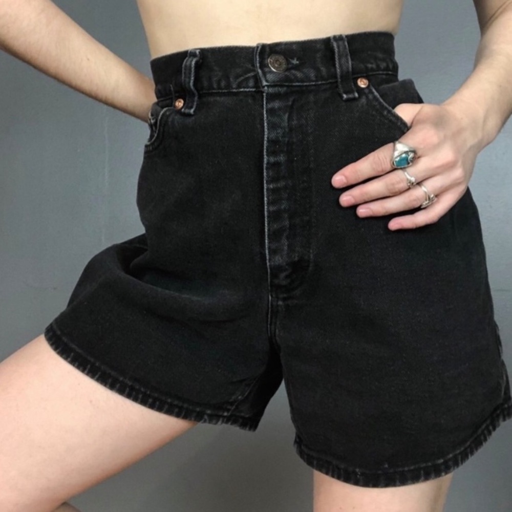 Vintage Lee Oversized Mom Shorts